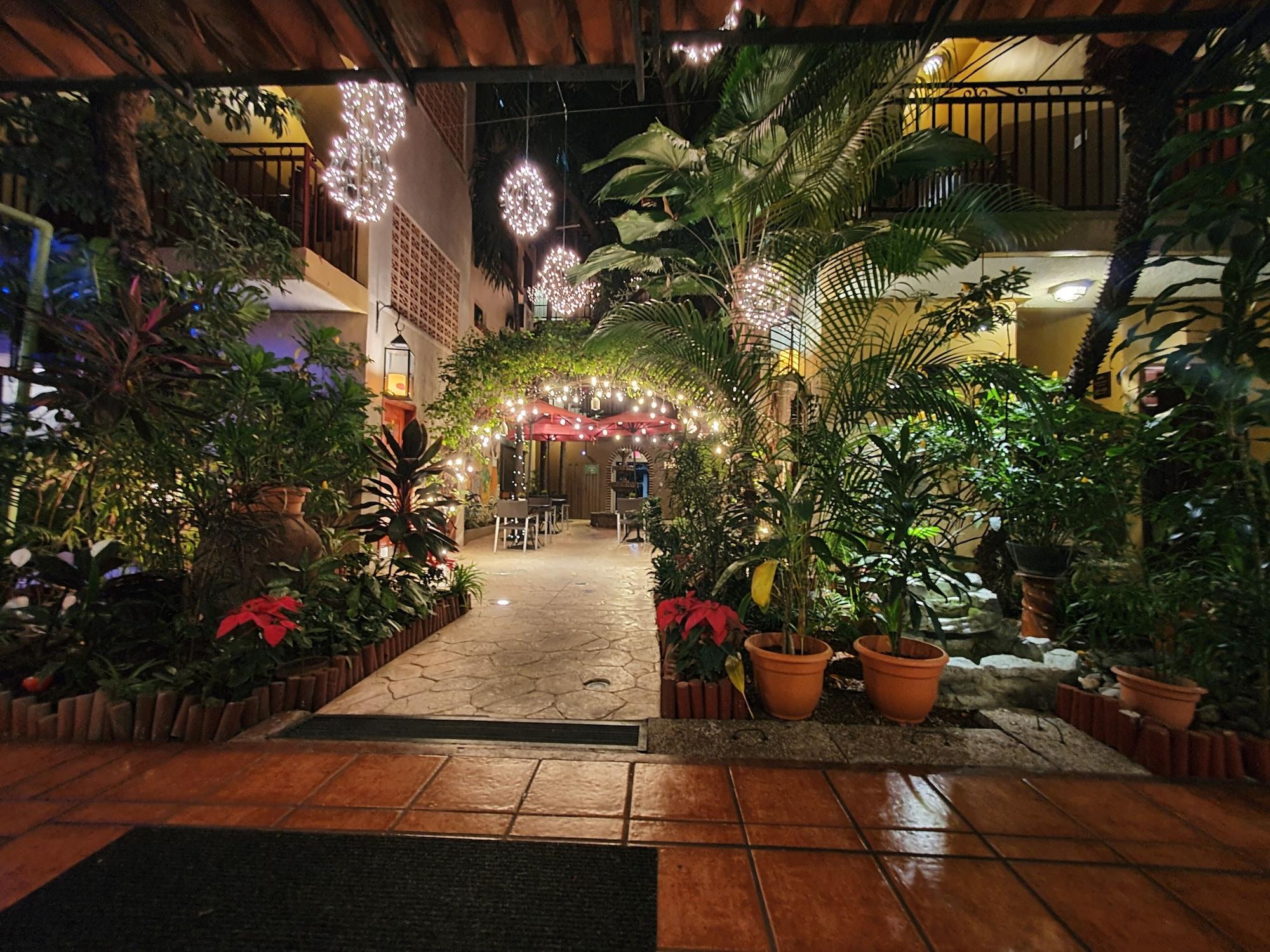 Humuya Inn Tegucigalpa Ngoại thất bức ảnh