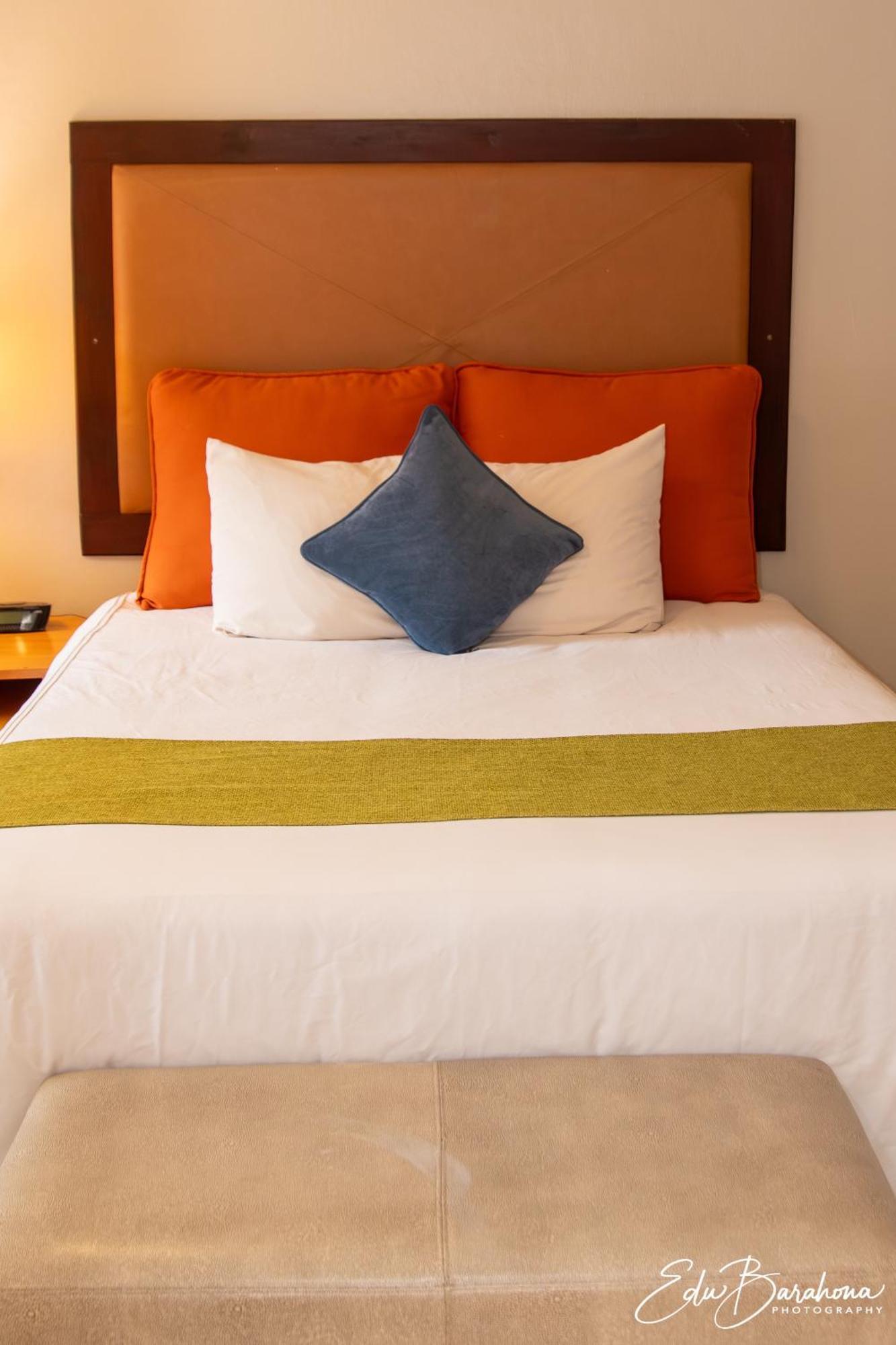 Humuya Inn Tegucigalpa Ngoại thất bức ảnh